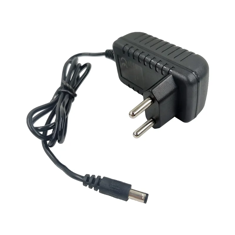 ہندوستانی پلگ 12W آؤٹ پٹ 12v 1a دیوار نے پاور اڈاپٹر لگایا